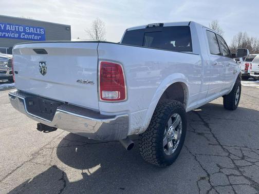 2017 RAM 2500 Laramie Mega Cab 4x4 6'4' Box