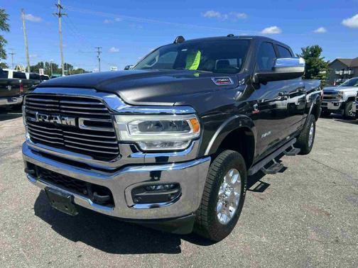 2021 RAM 2500 Laramie Crew Cab 4x4 6'4' Box