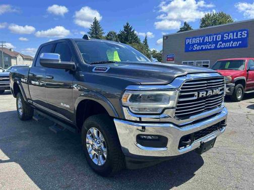 2021 RAM 2500 Laramie Crew Cab 4x4 6'4' Box