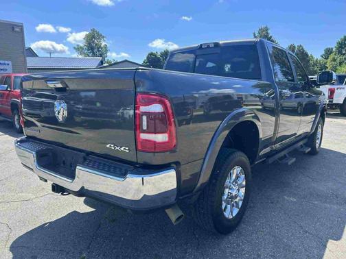 2021 RAM 2500 Laramie Crew Cab 4x4 6'4' Box