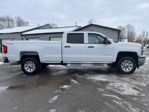 2017 Chevrolet Silverado 3500 WT