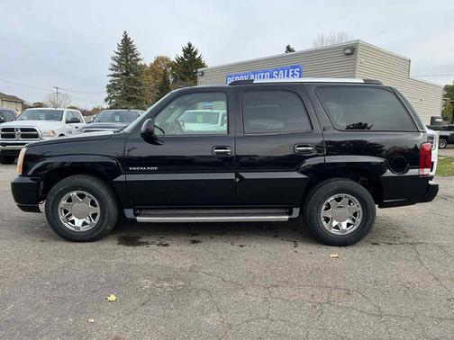 2003 Cadillac Escalade Base