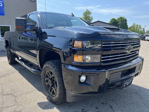 BLACK 2019 Chevrolet Silverado 2500 LTZ