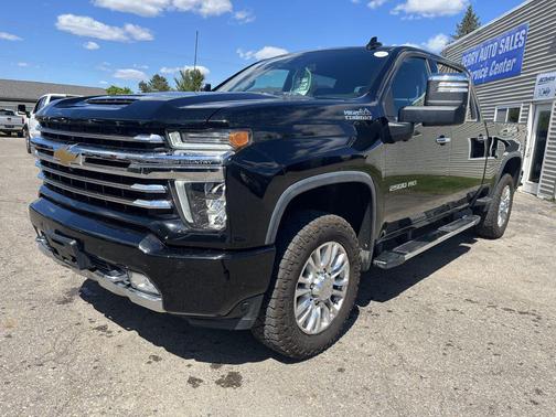 Black 2022 Chevrolet Silverado 2500 High Country