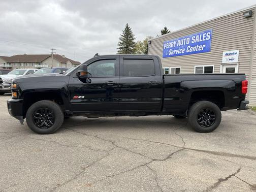 Black 2018 Chevrolet Silverado 2500 LT