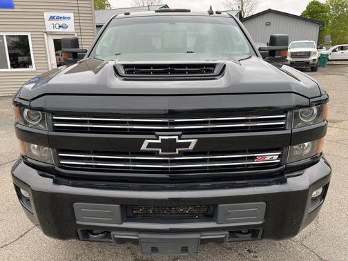 Black 2018 Chevrolet Silverado 2500 LT