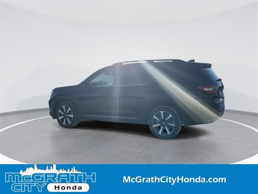 2025 Honda Pilot Touring 8-Passenger