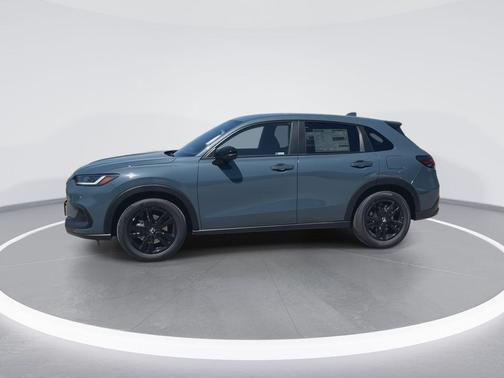 Nordic Forest Pearl 2027 Honda HR-V Sport