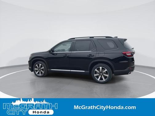 2025 Honda Pilot Touring 8-Passenger