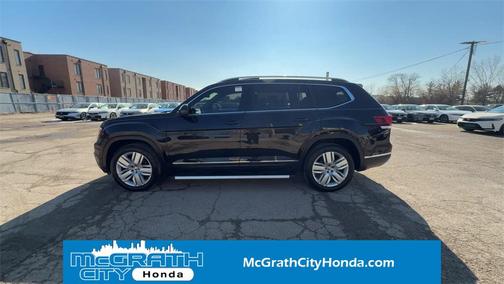 2018 Volkswagen Atlas 3.6L SEL Premium