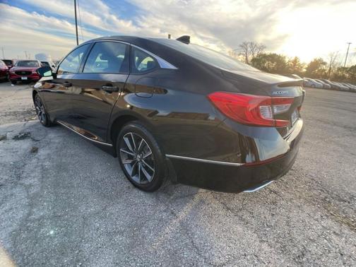 Photo 3 of 22 of 2021 Honda Accord EX-L