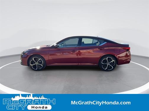 2023 Nissan Altima SR FWD