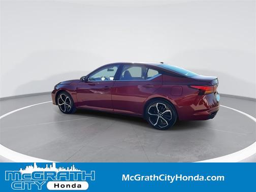 2023 Nissan Altima SR FWD