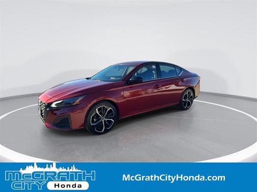 2023 Nissan Altima SR FWD