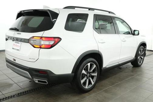 2024 Honda Pilot Elite