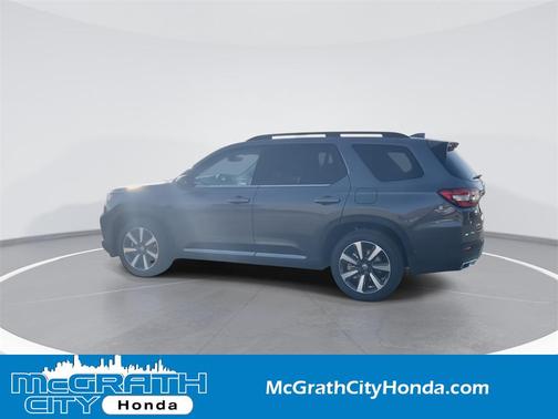 2025 Honda Pilot Touring 8-Passenger