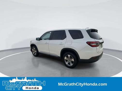 Platinum White Pearl 2025 Honda Pilot EX-L