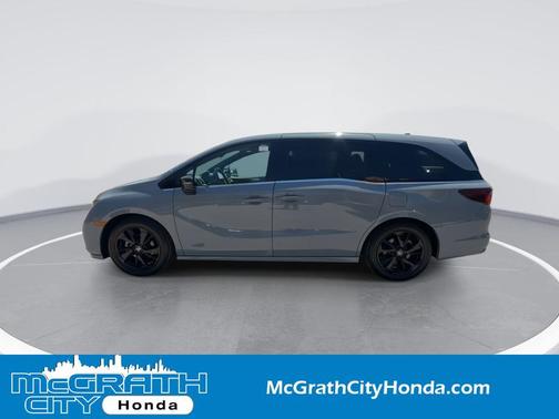 Sonic Gray Pearl 2023 Honda Odyssey Sport