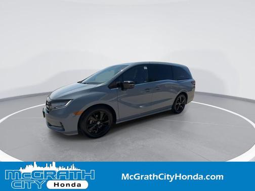 Sonic Gray Pearl 2023 Honda Odyssey Sport