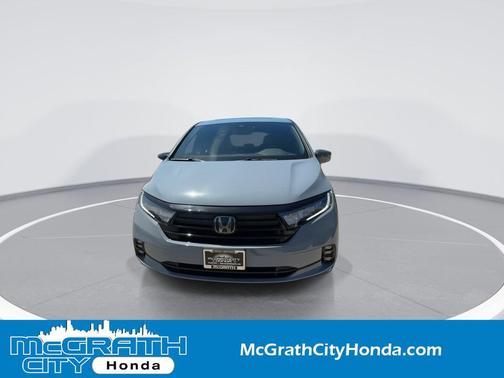 Sonic Gray Pearl 2023 Honda Odyssey Sport