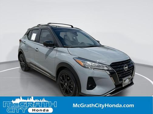 2022 Nissan Kicks SR