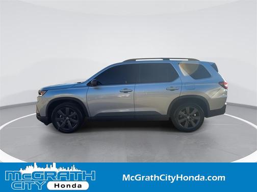 2023 Honda Pilot AWD Sport