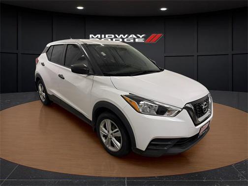 2020 Nissan Kicks S