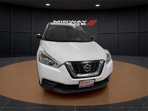 2020 Nissan Kicks S