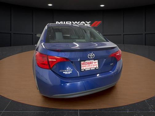 Blue Crush Metallic 2017 Toyota Corolla SE