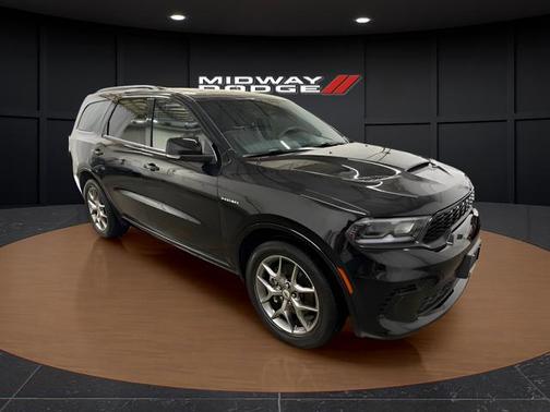 DB Black Crystal Clearcoat 2026 Dodge Durango GT Plus