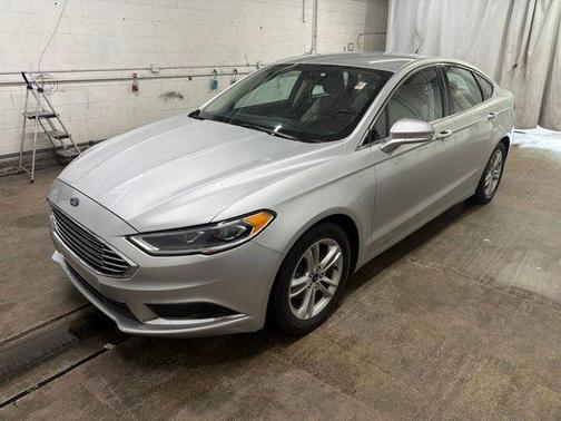 Ingot Silver 2018 Ford Fusion SE