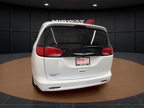 Bright White Clearcoat 2023 Chrysler Voyager LX