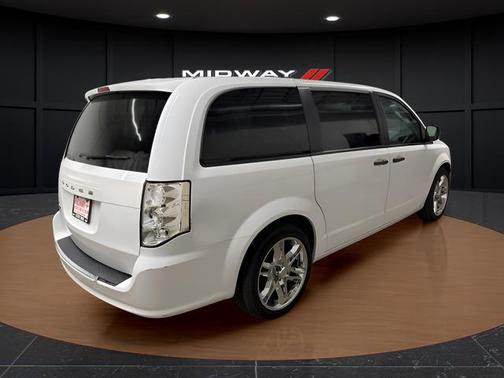 White Knuckle Clearcoat 2019 Dodge Grand Caravan SE