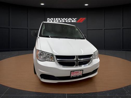 White Knuckle Clearcoat 2019 Dodge Grand Caravan SE