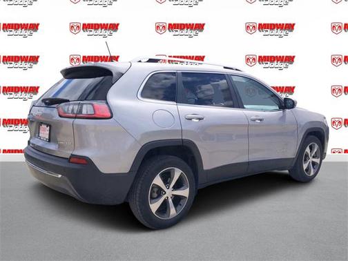 Photo 4 of 26 of 2020 Jeep Cherokee Limited