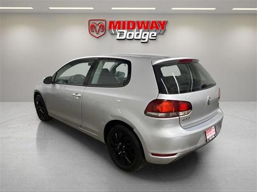 2010 Volkswagen Golf 2-Door