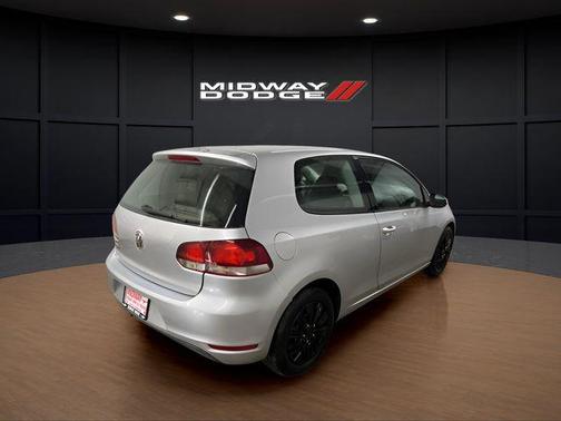 2010 Volkswagen Golf 2-Door