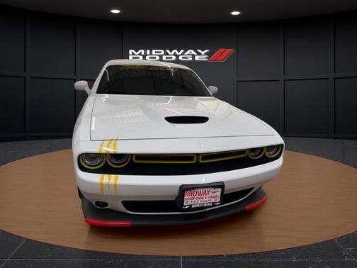White Knuckle Clearcoat 2022 Dodge Challenger GT