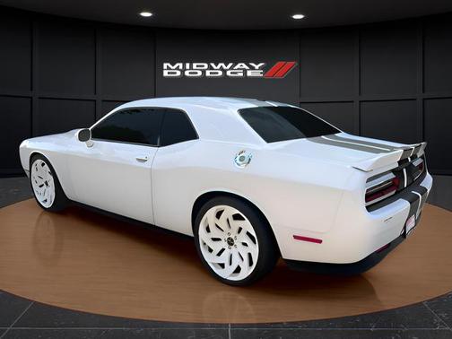 White Knuckle Clearcoat 2022 Dodge Challenger GT