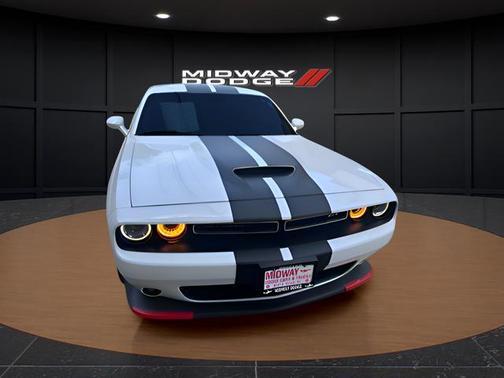 White Knuckle Clearcoat 2022 Dodge Challenger GT