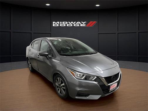 2020 Nissan Versa 1.6 SV