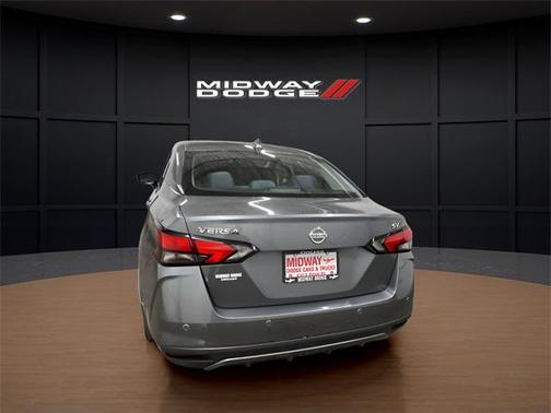 2020 Nissan Versa 1.6 SV