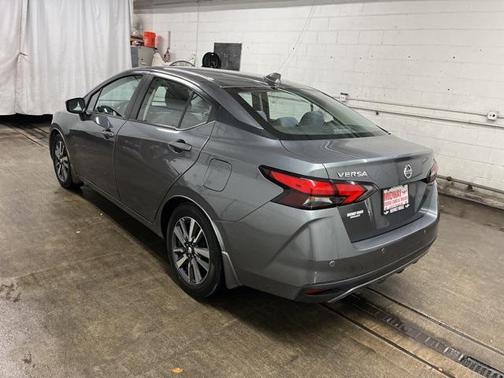 2020 Nissan Versa 1.6 SV