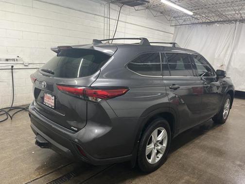2021 Toyota Highlander L