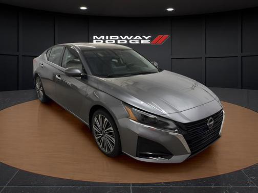 Gun Metallic 2023 Nissan Altima 2.5 SL