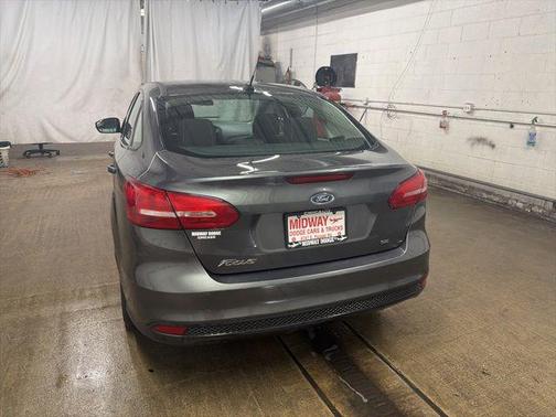 Magnetic 2016 Ford Focus SE