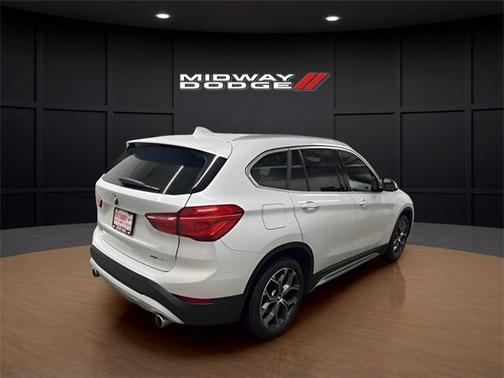 2022 BMW X1 xDrive28i