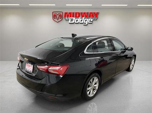 2021 Chevrolet Malibu FWD LT