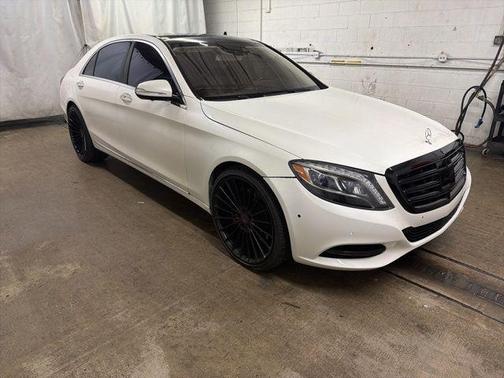 White 2015 Mercedes-Benz S-Class 4MATIC