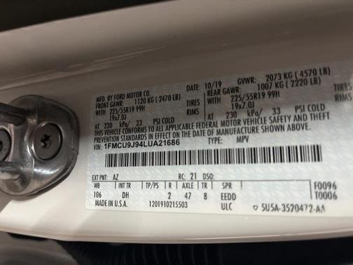 2020 Ford Escape Titanium